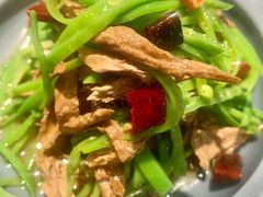 荷兰豆拌黑腐竹-薇酌饮·陕西菜(南门外店)
