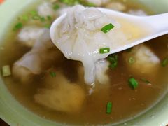 -张阿三馄饨店