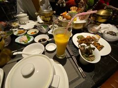 -半岛翡丽海鲜自助餐厅(观风亭店)