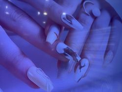 -爱空间美睫健康美甲