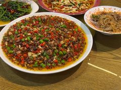 双椒仔兔-厨神老街兔·淳朴人家店(盐帮菜风味名店)