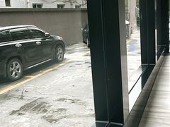 -成都假日Sunshine酒店（锦里衣冠庙地铁站店）-停车场