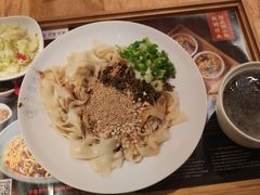 -贰拾捌味·宜宾燃面(春熙路旗舰店)