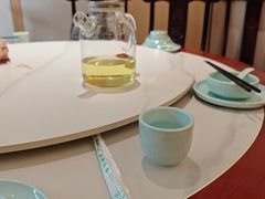 -梅利汴京烤鸭•开封豫菜地标店(东大街店)