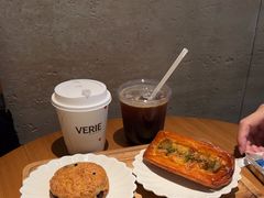 -VERIE BAKEHOUSE