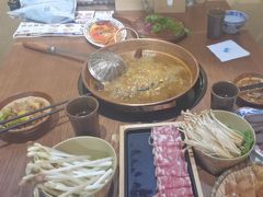 -滇翁·云南酸菜牛肉火锅(合肥首店坝上吾悦广场店)