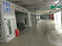 -北亚国超特斯拉授权钣喷中心