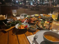 -三亚艾迪逊酒店·海滩烧烤 BARBACOA·现场乐队·浪漫晚餐·烧烤海鲜