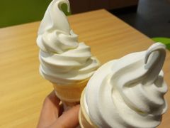 榴莲之神冰淇淋花筒-肯德基(嘉善恒利店)