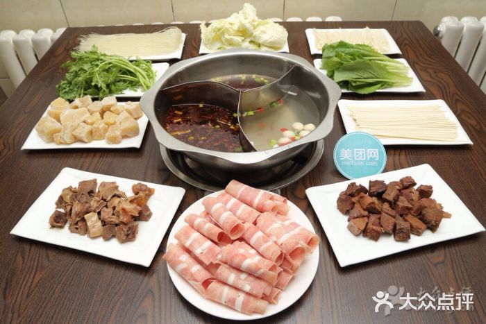 草原兴发火锅图片