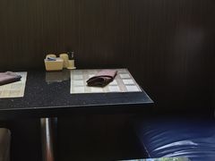 -上海西藏大厦万怡自助餐厅(徐汇店)