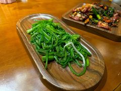 -隔壁老王·家常云南菜(皇冠店)