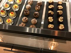 -松咖啡自助餐厅·松北香格里拉