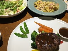 -JINNS锦时 steak&pizza(浸信会礼拜堂旧址店)