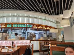-诚铭记·虾仁汤包·成都小吃(融创店)