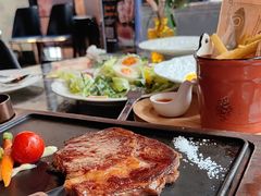 和牛眼肉牛排-1886德国汽车餐厅(外滩中央店)