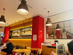 -城市大道红炉披萨烘焙坊