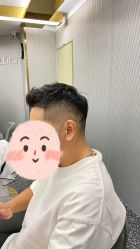 -即型男士理发工作室