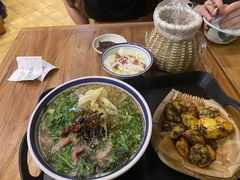 -云阿蛮云南生烫牛肉米线(奉贤路店)