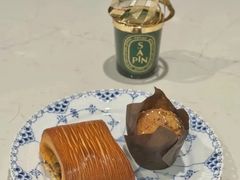 -VERIE BAKEHOUSE