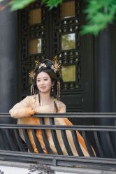 -一揽芳华汉服旗袍体验馆(拙政园店)