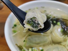 -周素珍湖州大馄饨(直戒坛寺巷店)