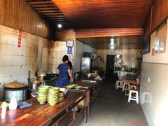 自助取餐区-张醪糟