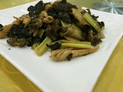 -蠔门宴海鲜城·阳江特色菜