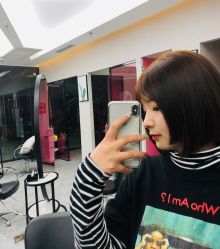 -变画·发型STUDIO