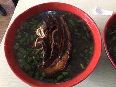 -小龙大肉面馆