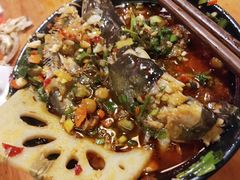 -三道苗苗鱼·美蛙黄辣丁(八里店)