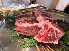 -草家酱蟹炭火烤肉店(珲春南路一店)