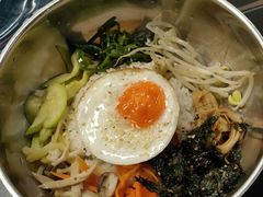 -许哥东北烧烤·铁丳烤串·宫后夹肉(繁花中心店)