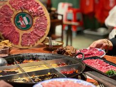 -周小明火锅(黑金冠社区店)