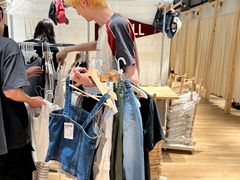 -Brandy Melville