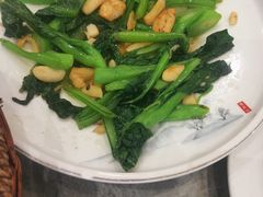 -朱记乳鸽王·非遗石岐乳鸽·全鸽宴(大兴旗舰店)