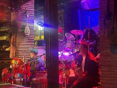 -江湖酒吧(老外滩店)