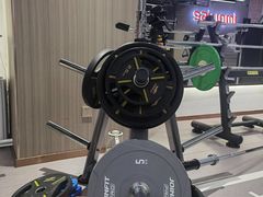 -英派斯健身旗舰店(海信国际中心馆)