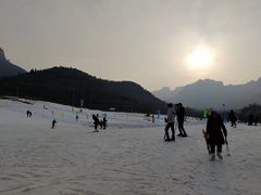 -济南卧虎山滑雪场