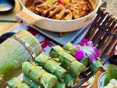 -刘姐啤酒鱼民族演艺餐厅(西街总店)