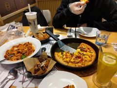 -必胜客(WOW昙华林店)