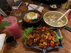 -小木屋米酒店总店