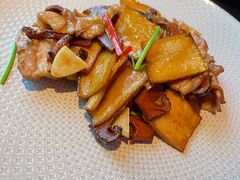 双菌黑毛猪肉-醉东Oriental House(静安嘉里中心店)