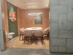 -七欣天香辣蟹火锅(南京建宁路大观天地店)