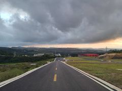 -龙里油画大草原旅游区