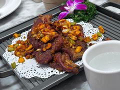 -小菜园新徽菜(宜兴八佰伴店)