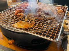 -合易泓烤肉·海肠捞饭(火车站店)