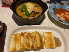酸木瓜炖牛腩-半山腰·云南菜(侨福芳草地店)