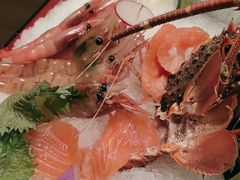 -万岛日本料理铁板烧(万泰国际店)