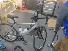 -迪卡侬(西三旗店)